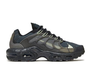 AIR MAX TERRASCAPE PLUS ‘BLACK BARELY VOLT’