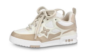 Skate Sneaker Pin